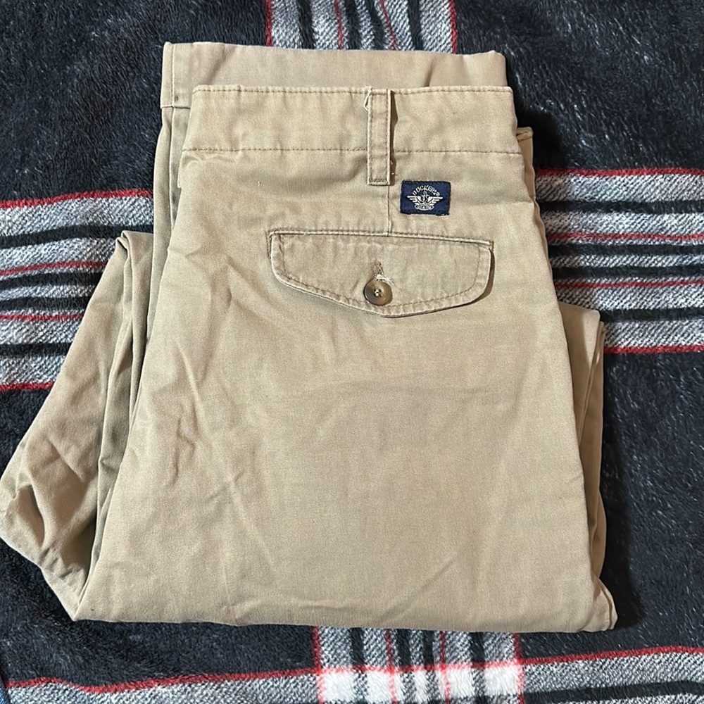 Tan Dockers